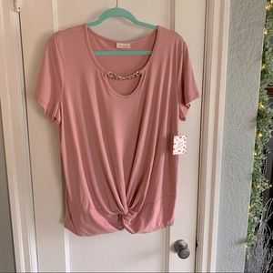 NWT Free Kisses 1x Mauve Blouse